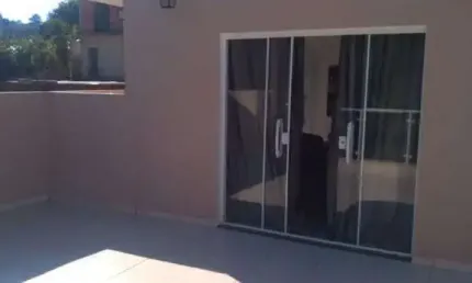 Casa para Venda em São Roque, Paisagem Colonial, 2 dormitórios, 1 banheiro, 2 vagas