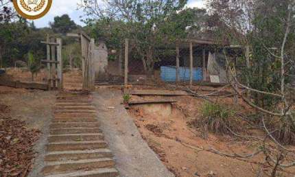 Casa para Venda em São Roque, Pavão, 1 dormitório, 1 banheiro, 1 vaga