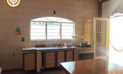 Casa para Venda em São Roque, Saboó, 2 dormitórios, 3 banheiros, 4 vagas