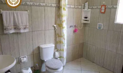 Casa para Venda em São Roque, Vinhedos, 2 dormitórios, 1 banheiro, 4 vagas
