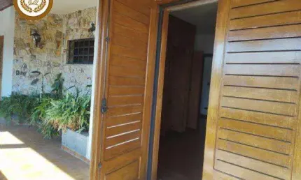 Casa para Venda em São Roque, Taboão, 6 dormitórios, 2 suítes, 6 banheiros, 6 vagas
