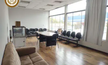 Sala comercial para alugar na Amador Bueno, Centro, São Roque
