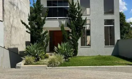 Casa para Locação em São Roque, Jardim Guaçu, 3 dormitórios, 1 suíte, 3 banheiros, 3 vagas