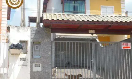 Casa para Venda em Mairinque, Reneville, 2 dormitórios, 1 suíte, 3 banheiros, 4 vagas