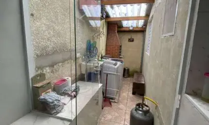 Casa para Venda em Mairinque, Reneville, 2 dormitórios, 1 banheiro, 1 vaga