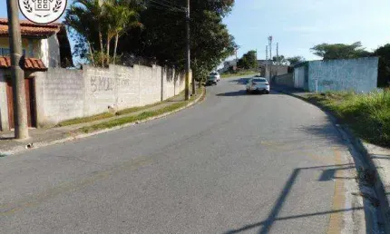 Casa para Venda em São Roque, Vila Nova São Roque, 2 dormitórios, 1 suíte, 2 banheiros, 2 vagas