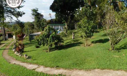 Casa para Venda em São Roque, Saboó, 2 dormitórios, 1 banheiro, 2 vagas