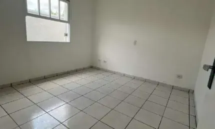 Casa para Venda em Mairinque, Reneville, 3 dormitórios, 2 suítes, 1 banheiro, 2 vagas