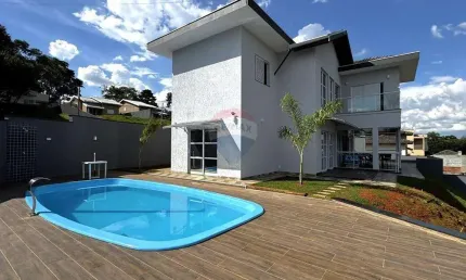 Belíssima casa no Parque das Videiras - Maracanã - Jarinu-SP