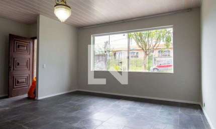Casa para Aluguel - Uberaba, 6 Quartos,  260 m² - Curitiba