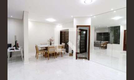 Casa para Aluguel - Vila Constança , 4 Quartos,  300 m² - São Paulo