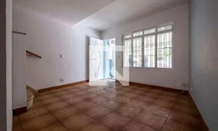 Casa para Aluguel - Vila Madalena, 2 Quartos,  65 m² - São Paulo