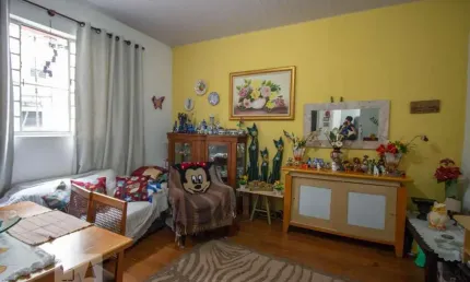 Casa para Aluguel - Barra Funda, 7 Quartos,  200 m² - São Paulo