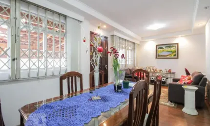 Casa para Aluguel - Santa Quitéria , 4 Quartos,  210 m² - Curitiba