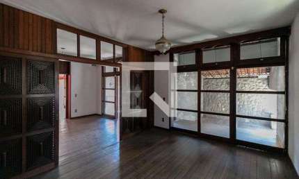 Casa para Aluguel - São Luíz, 5 Quartos,  1000 m² - Belo Horizonte