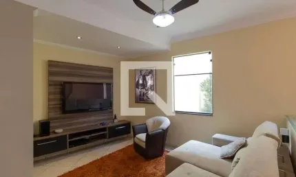 Casa para Aluguel - Cangaíba, 3 Quartos,  430 m² - São Paulo
