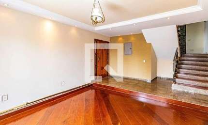Casa para Aluguel - Butantã, 3 Quartos,  250 m² - São Paulo
