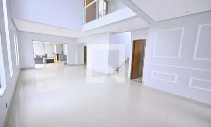 Casa / Sobrado em Condomínio para Aluguel - Jardins Lisboa, 3 Quartos,  320 m² - Goiânia