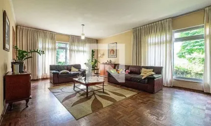 Casa para Aluguel - Alto de Pinheiros, 3 Quartos,  400 m² - São Paulo