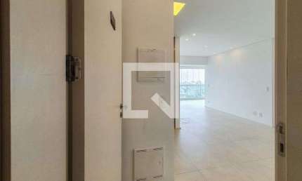 Apartamento para Aluguel - Aclimação, 2 Quartos,  74 m² - São Paulo