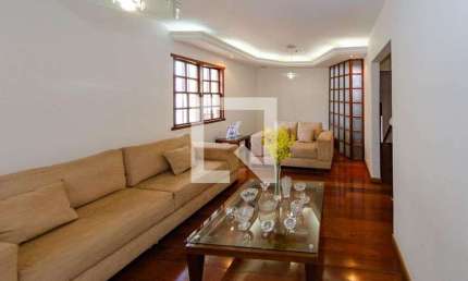 Casa para Aluguel - Santa Lúcia, 4 Quartos,  700 m² - Belo Horizonte