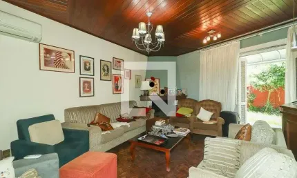 Casa para Aluguel - Vila Ipiranga, 4 Quartos,  370 m² - Porto Alegre