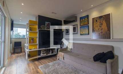 Casa para Aluguel - Alto da Rua XV, 1 Quarto,  43 m² - Curitiba