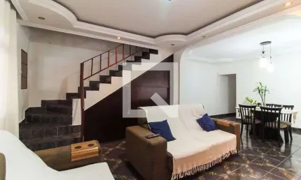 Casa para Aluguel - Itaquera, 5 Quartos,  298 m² - São Paulo