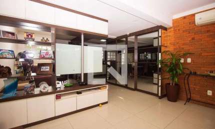 Casa para Aluguel - Hipica, 4 Quartos,  200 m² - Porto Alegre