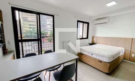 Kitnet / Stúdio para Aluguel - Liberdade, 1 Quarto,  28 m² - São Paulo