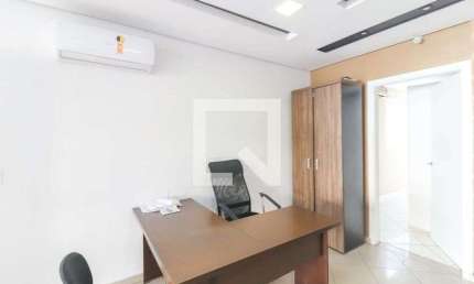 Casa para Aluguel - Centro, 2 Quartos,  333 m² - Jundiaí
