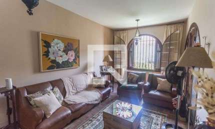 Casa para Aluguel - Santa Efigênia, 4 Quartos,  243 m² - Belo Horizonte