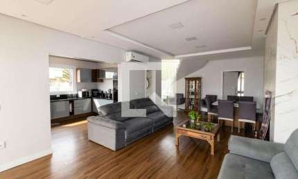Casa para Aluguel - Guarujá, 4 Quartos,  269 m² - Porto Alegre