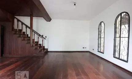 Casa para Aluguel - Vila Sônia, 3 Quartos,  240 m² - São Paulo