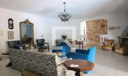 Casa para Aluguel - Jardim Santa Helena, 3 Quartos,  1000 m² - São Paulo