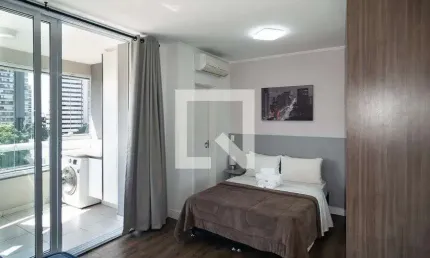 Apartamento para alugar na Rua Álvaro Guimarães, Bela Vista, São Paulo por R$ 4.000