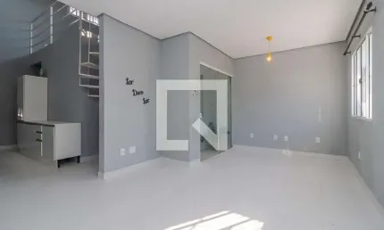 Casa para Aluguel - Hipica, 2 Quartos,  75 m² - Porto Alegre