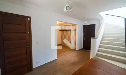 Casa para Aluguel - Jabaquara, 3 Quartos,  250 m² - São Paulo
