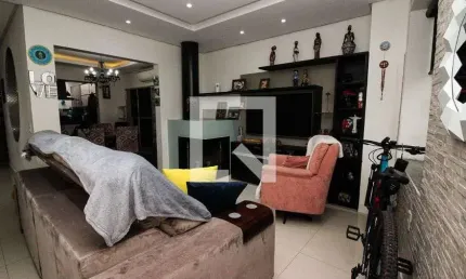 Casa para Aluguel - Cidade Baixa, 2 Quartos,  110 m² - Porto Alegre
