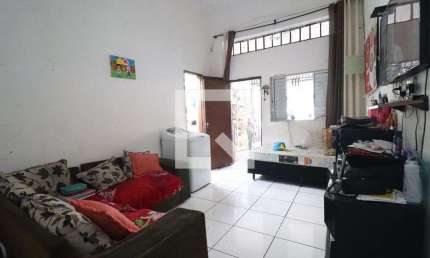 Casa para Aluguel - Jardim Jamaica, 2 Quartos,  300 m² - Santo André