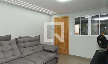 Casa para Aluguel - Itaquera, 3 Quartos,  250 m² - São Paulo