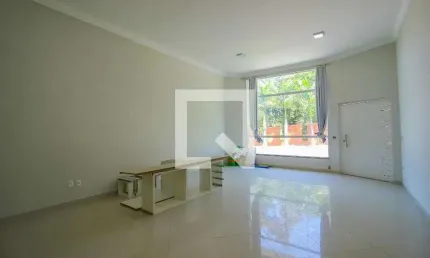 Casa / Sobrado em Condomínio para Aluguel - Tarumã, 3 Quartos,  500 m² - Jundiaí