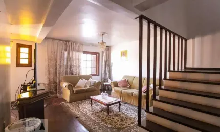 Casa para Aluguel - Cavalhada, 4 Quartos,  150 m² - Porto Alegre