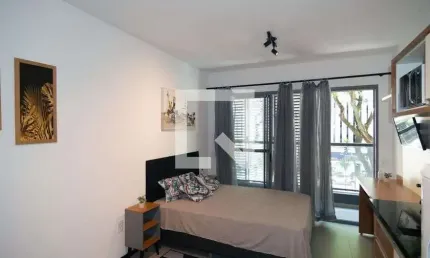 Kitnet / Stúdio para alugar na Rua da Consolação, Consolação, São Paulo por R$ 2.300