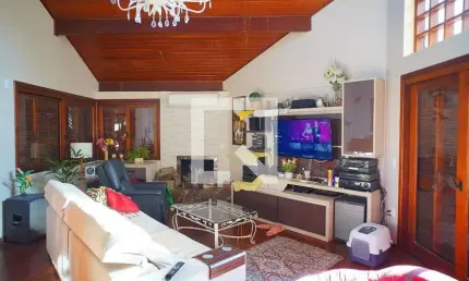 Casa para Aluguel - Vila Jardim, 3 Quartos,  400 m² - Porto Alegre