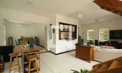 Casa para Aluguel - Jacarepaguá, 4 Quartos,  700 m² - Rio de Janeiro