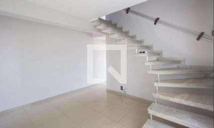 Casa para Aluguel - Jardim Casablanca, 3 Quartos,  213 m² - São Paulo
