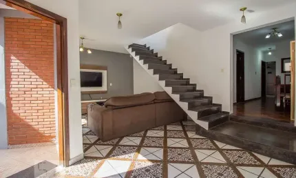 Casa para Aluguel - Vila Jacuí, 3 Quartos,  277 m² - São Paulo