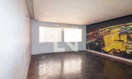 Casa para Aluguel - Centro, 2 Quartos,  350 m² - Curitiba
