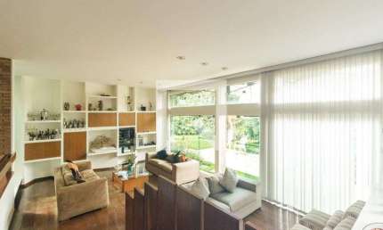 Casa para Aluguel - Pacaembu, 5 Quartos,  407 m² - São Paulo